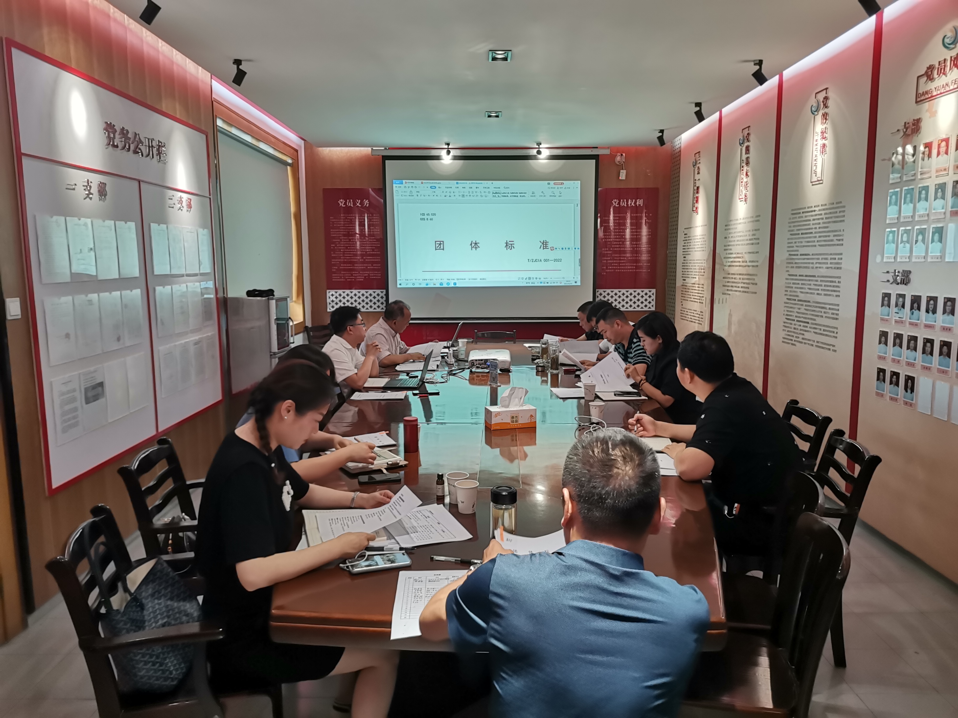 281bc1845e5bea48fcd7bd2240c65ea.jpg 281bc1845e5bea48fcd7bd2240c65ea.jpg